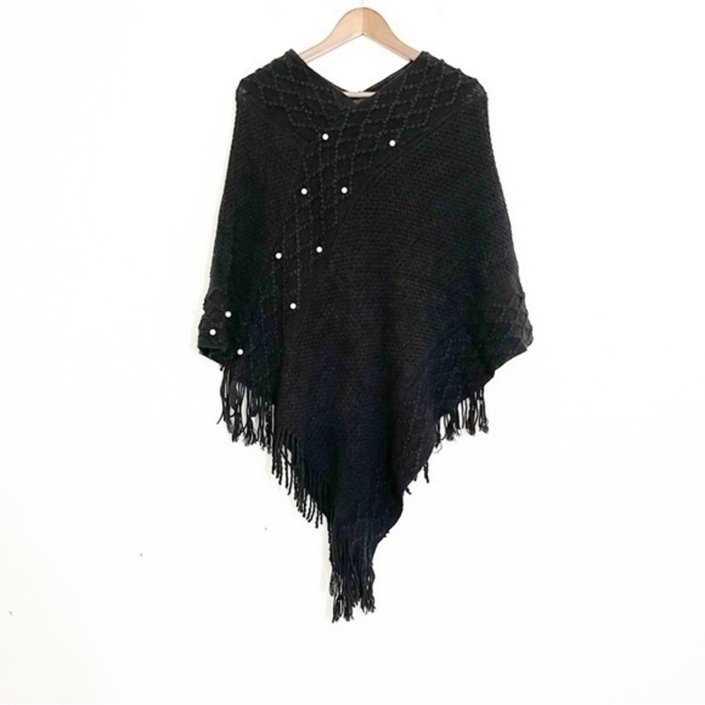 NWT Sylvia Alexander Acrylic Poncho One Size Color Black
